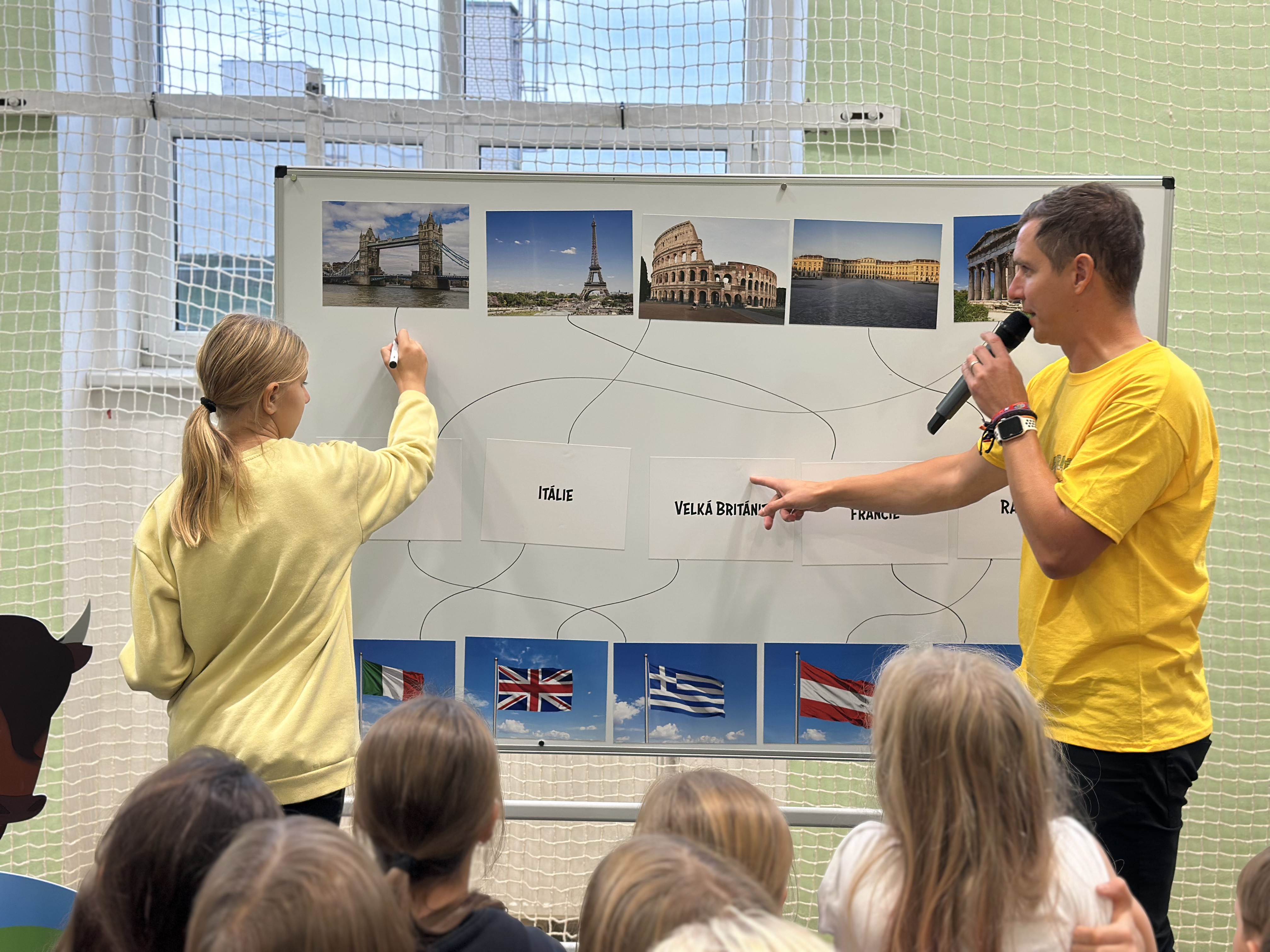 Volný program – prohlídka panelů